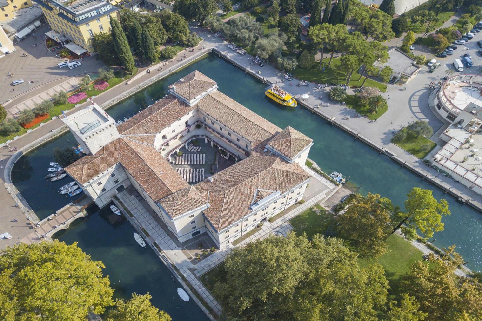 Appartamento Emma - Happy Rentals Riva del Garda Extérieur photo