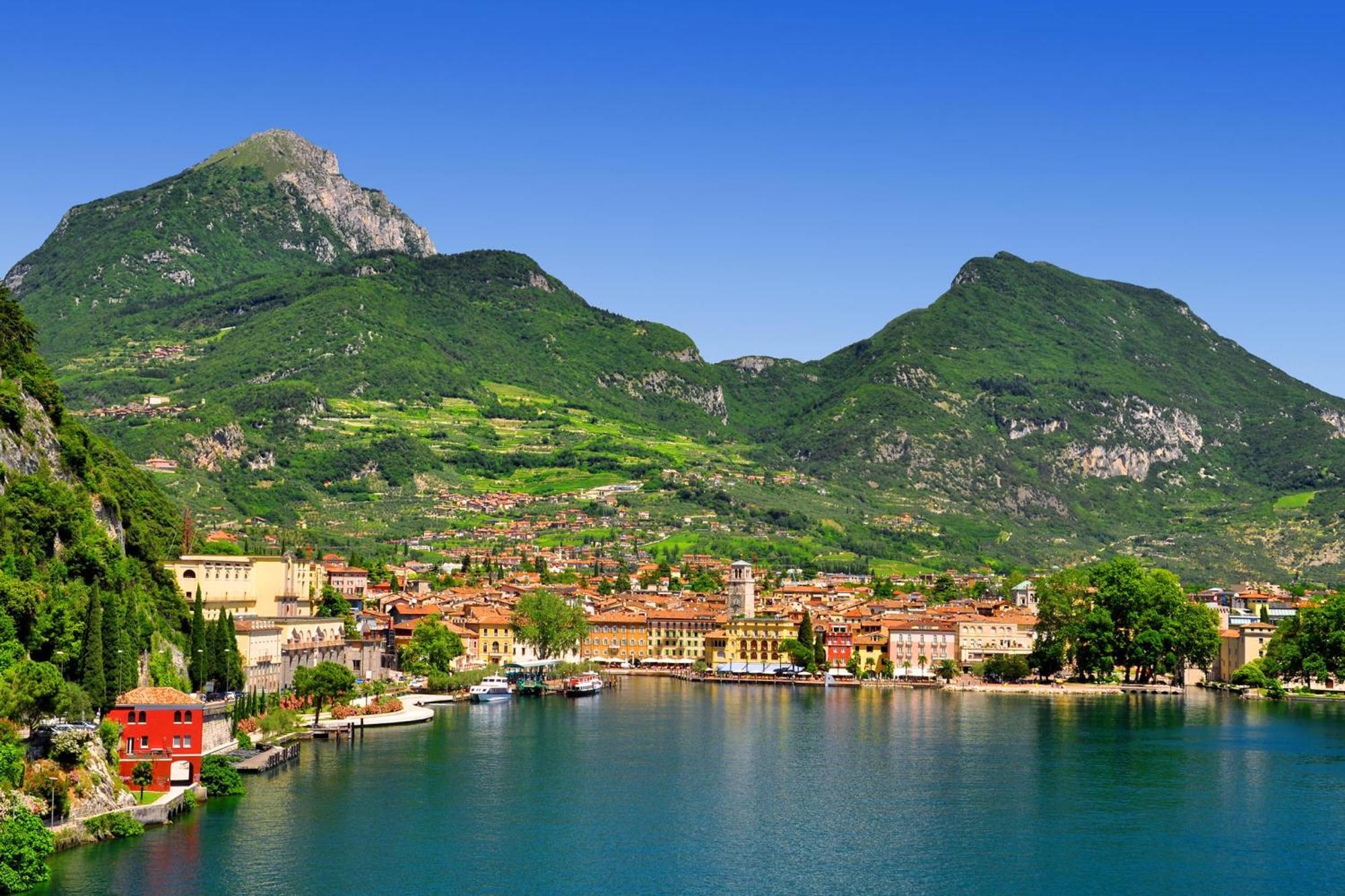 Appartamento Emma - Happy Rentals Riva del Garda Extérieur photo