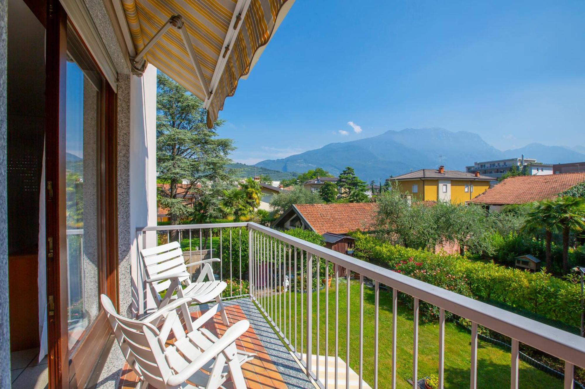 Appartamento Emma - Happy Rentals Riva del Garda Extérieur photo